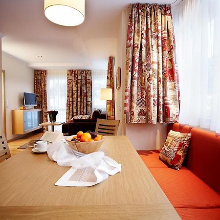 Sonnblick Apartments Und Zimmer - Nationalpark Sommercard Inklusive Холерсбах им Пинцгау Екстериор снимка